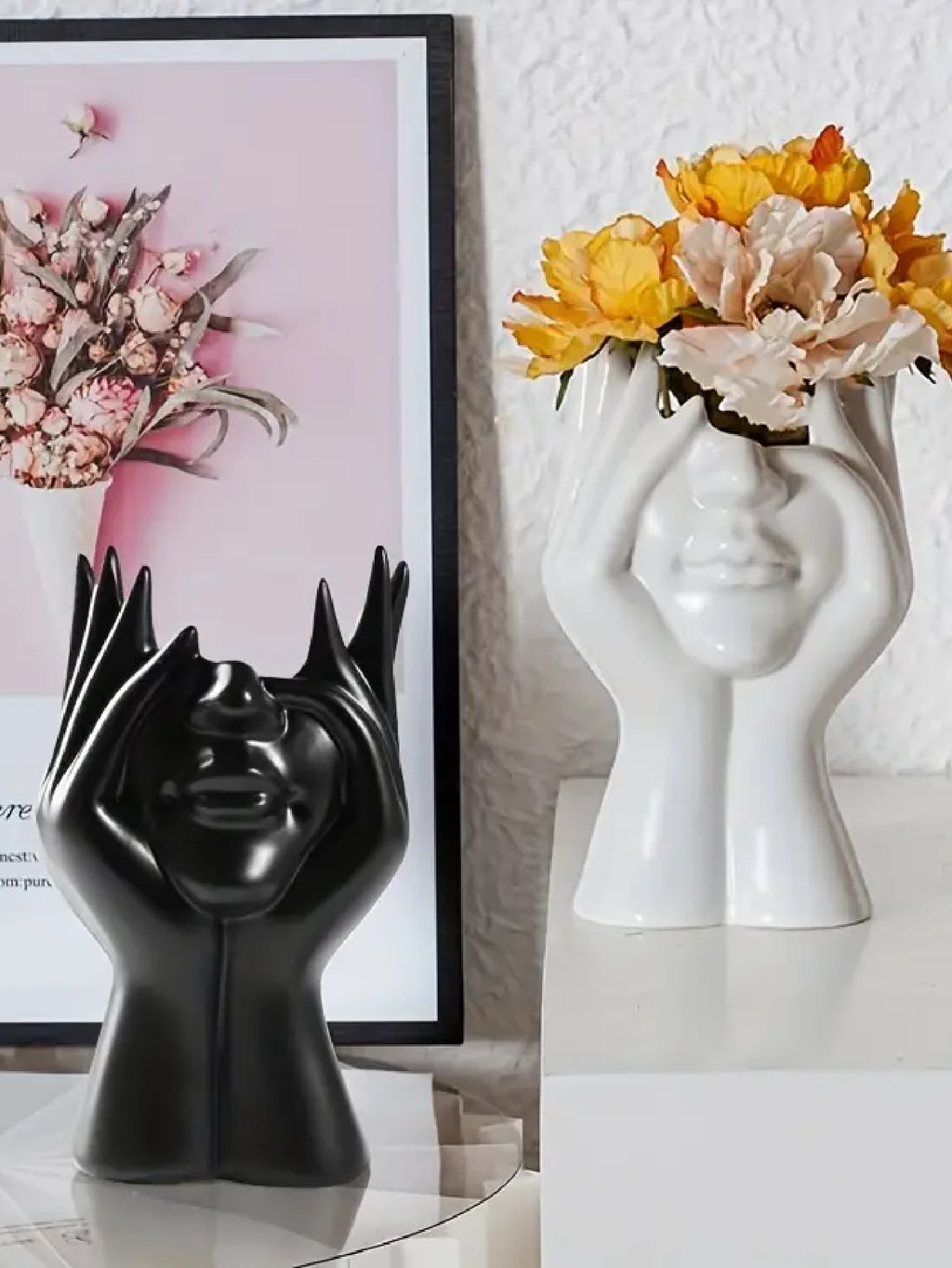 Chique Vrouwelijk Gezicht - Feminine Joy