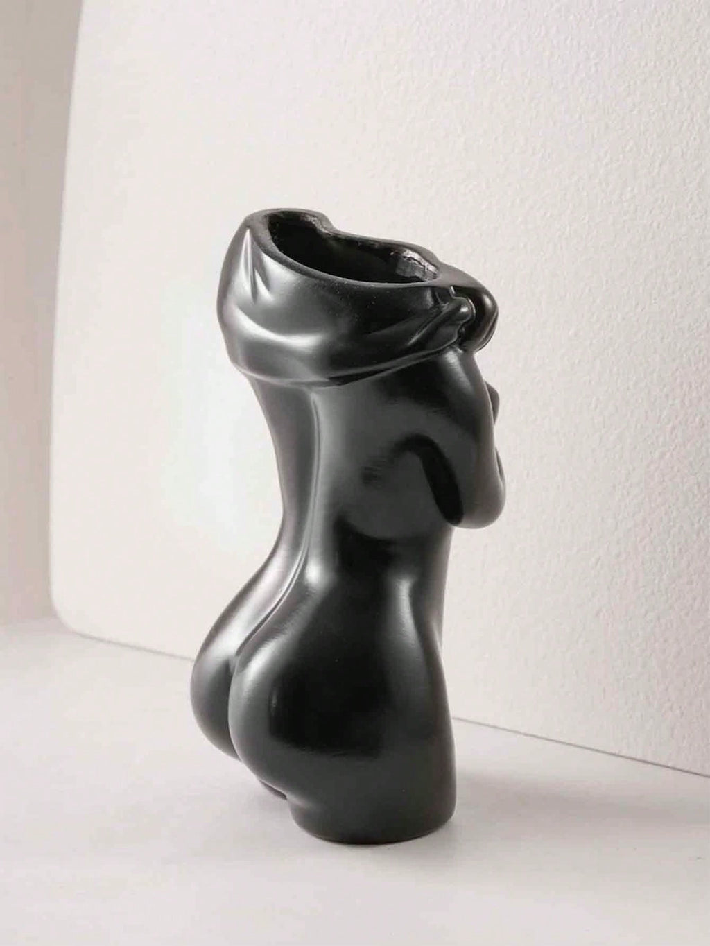 Luxe Sculpturale Vaas - Feminine Grace