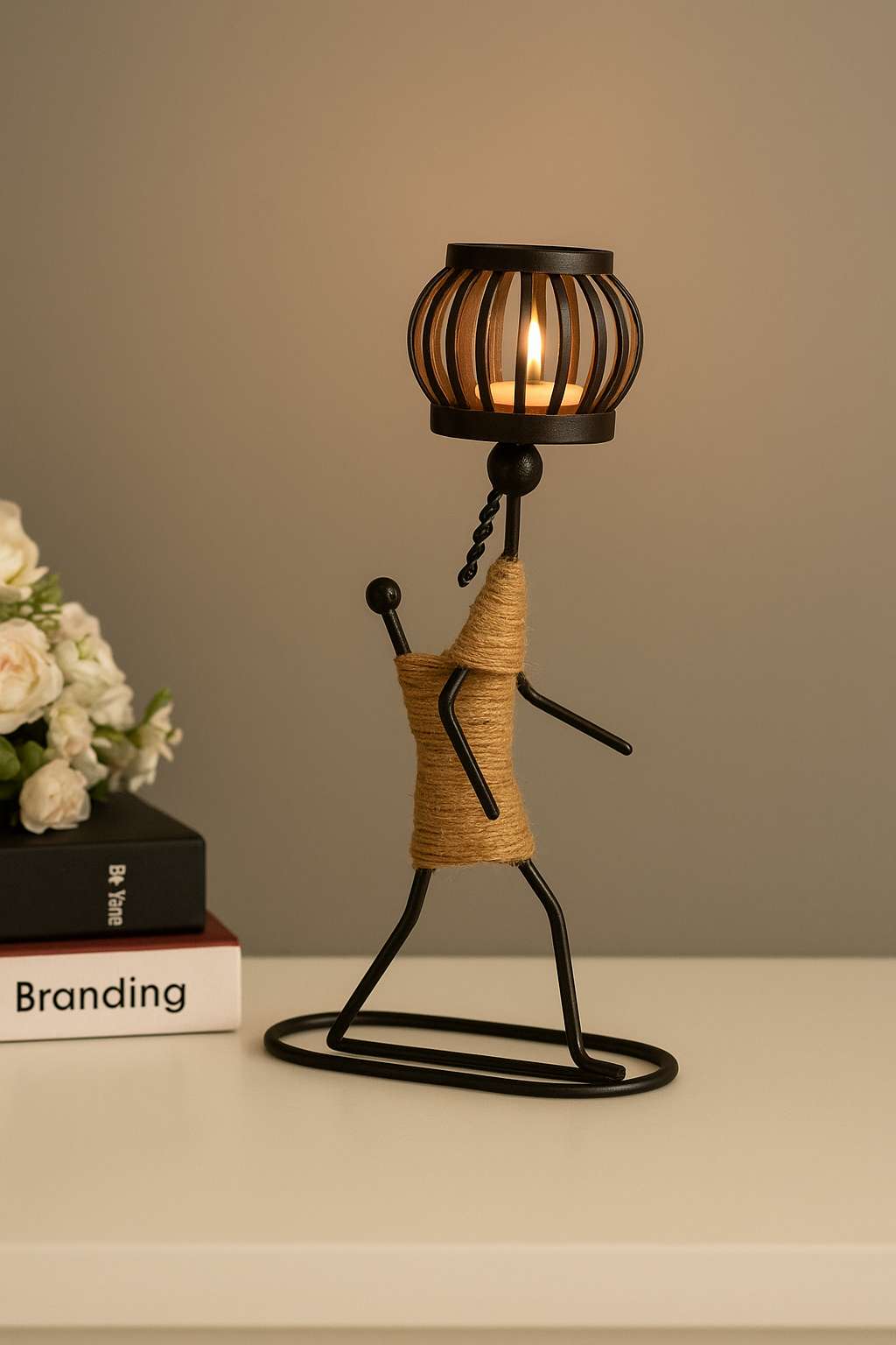 Tijdloze Metalen Kandelaar - Solenne