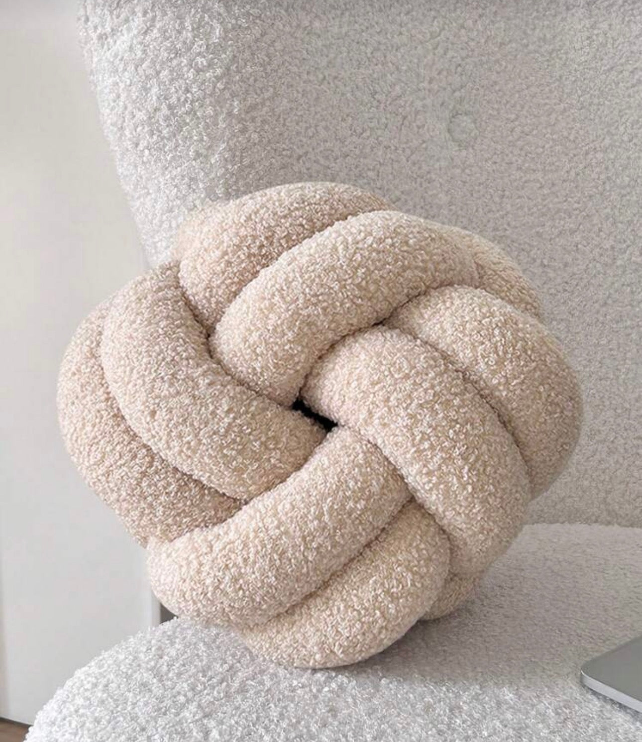 Knoopkussen - Noora Twist